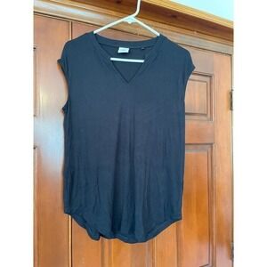 Cabi V neck tank small